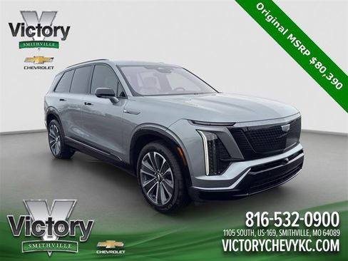 Used 2026 Cadillac Vistiq Sport image 8