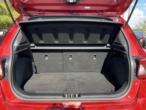 Used 2024 Hyundai Venue Limited image 8