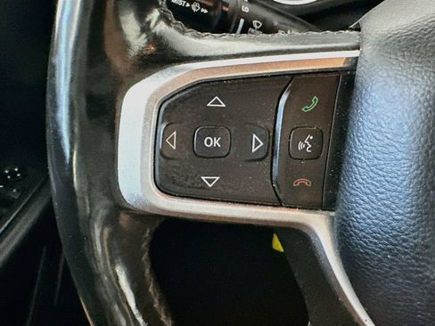 Used 2019 RAM 1500 Big Horn AWD/4WD image 25