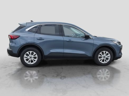 Used 2023 Ford Escape Active AWD/4WD image 9