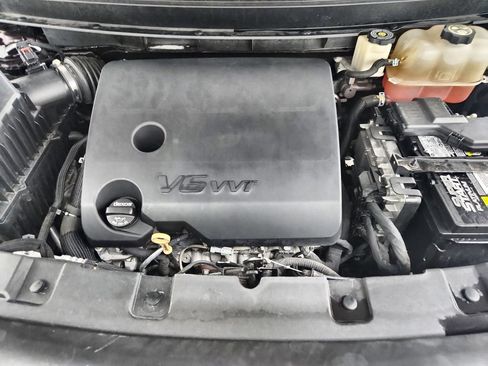 Used 2018 Buick Enclave Premium FWD image 37