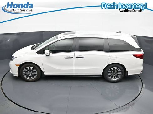 Used 2024 Honda Odyssey EX-L image 23