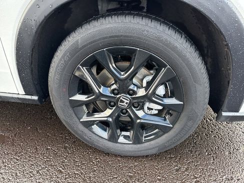 Certified 2025 Honda HR-V Sport image 25