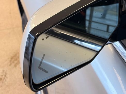 Used 2017 GMC Yukon SLT w/ Open Road Package image 34