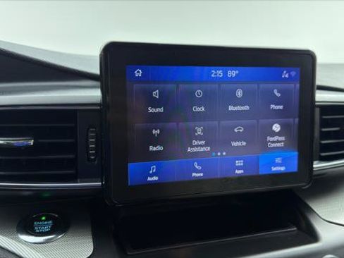 Used 2020 Ford Explorer XLT w/ Equipment Group 202A RWD image 34
