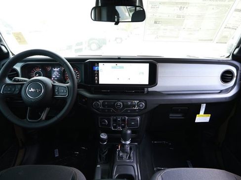 New 2026 Jeep Gladiator Sport AWD/4WD image 30
