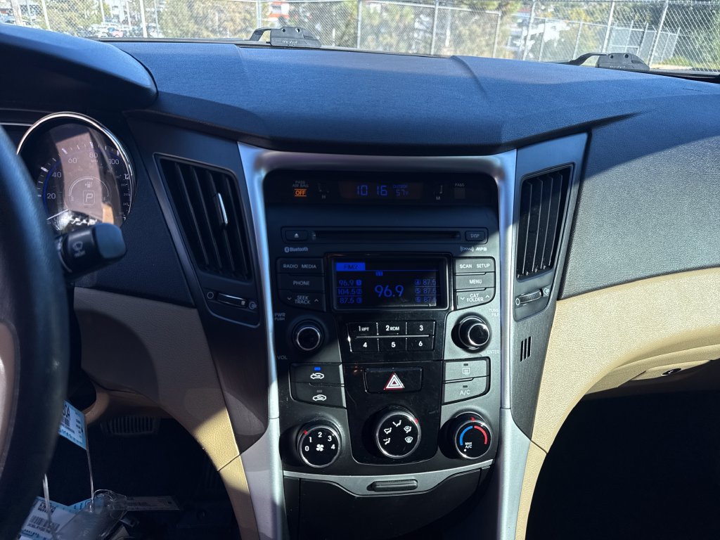 Used 2014 Hyundai Sonata GLS FWD image 17