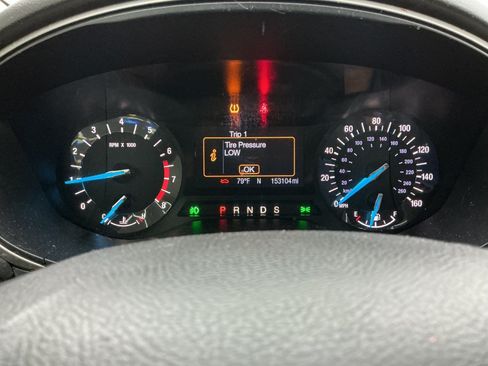Used 2014 Ford Fusion SE w/ Equipment Group 202A FWD image 15