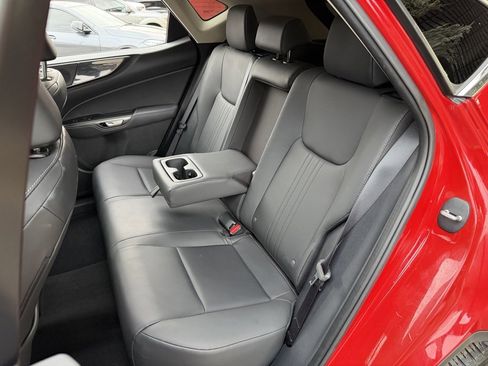 Used 2025 Lexus NX 250 FWD w/ Premium Package image 29