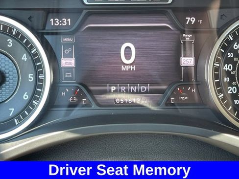 Used 2022 RAM 1500 Laramie AWD/4WD image 16