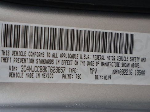 Used 2019 Jeep Compass Limited image 26