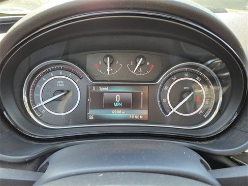 Used 2016 Buick Regal image 20