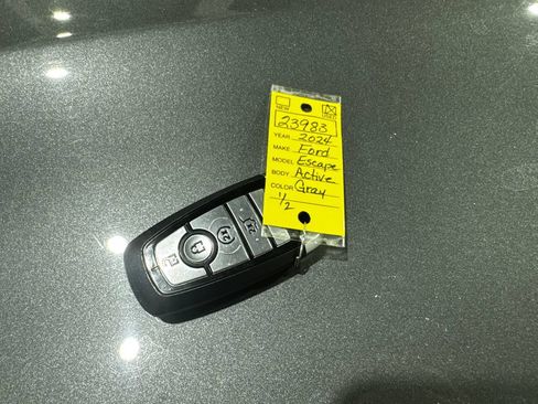 Used 2024 Ford Escape Active AWD/4WD image 45