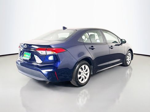 Used 2025 Toyota Corolla LE image 10