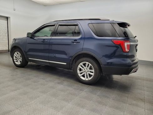 Used 2017 Ford Explorer XLT w/ Equipment Group 201A image 3