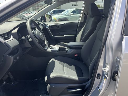 Certified 2024 Toyota RAV4 LE AWD/4WD image 16