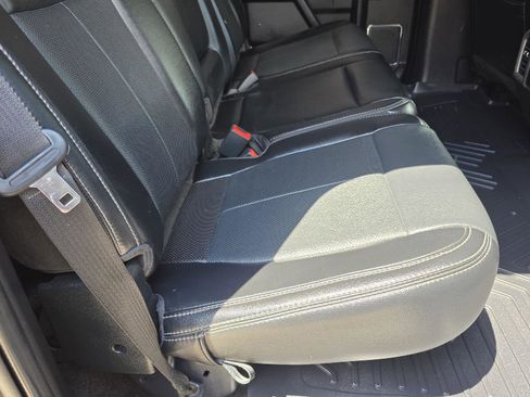 Used 2020 Ford F150 Lariat image 33