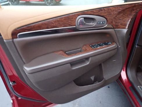 Used 2015 Buick Enclave Leather w/ Trailering Package image 19
