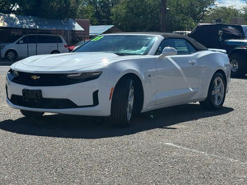 Used 2023 Chevrolet Camaro LT image 4