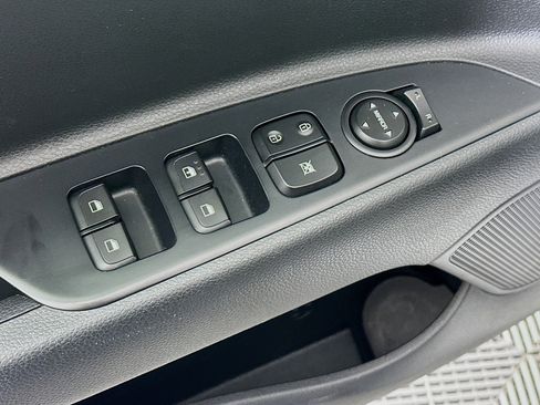 Used 2020 Kia Rio LX image 15