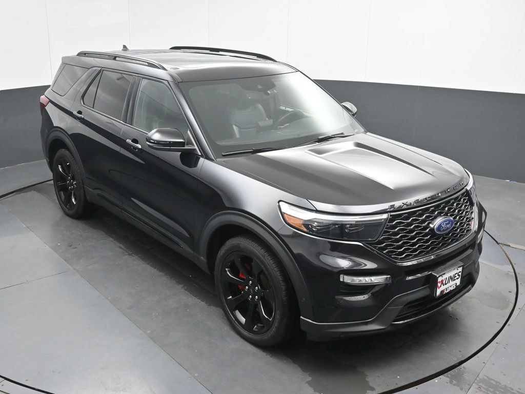 Used 2020 Ford Explorer ST w/ ST Street Pack AWD/4WD image 38