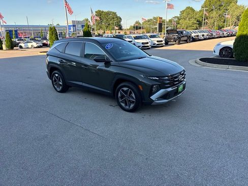 Used 2025 Hyundai Tucson SEL AWD/4WD image 7