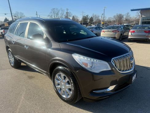 Used 2015 Buick Enclave Leather image 3