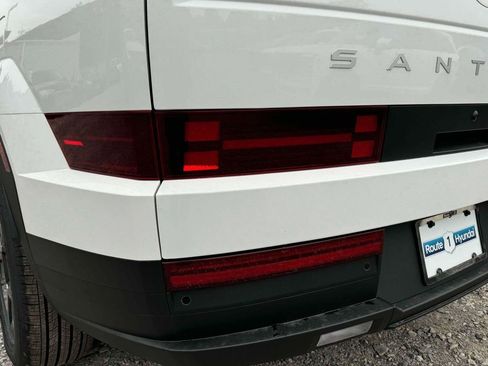 New 2026 Hyundai Santa Fe SE AWD/4WD image 8