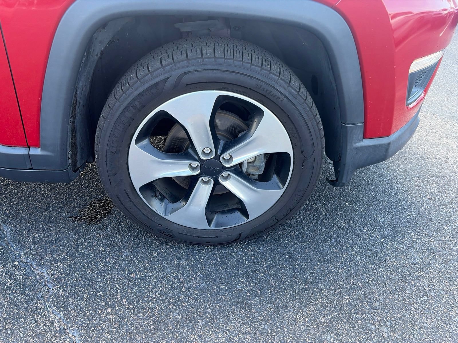 Used 2018 Jeep Compass Latitude w/ Popular Equipment Group FWD image 52