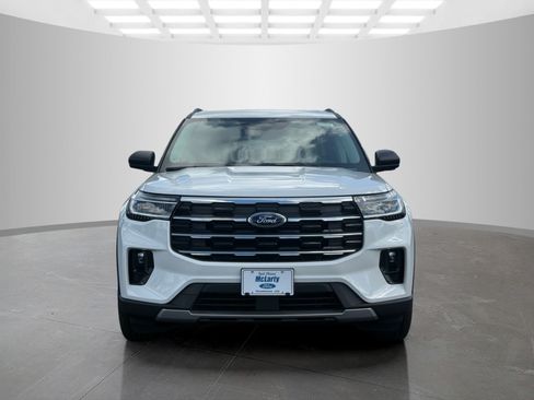 New 2026 Ford Explorer Active w/ Active Comfort Package RWD image 8