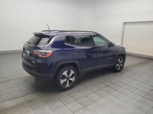 Used 2018 Jeep Compass Latitude w/ Popular Equipment Group AWD/4WD image 10