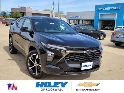 New 2026 Chevrolet Trax RS w/ Driver Confidence Package FWD image 1