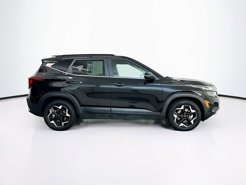 Used 2024 Kia Seltos EX AWD/4WD image 10