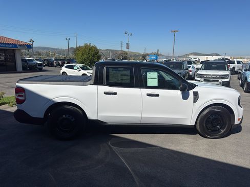 Used 2025 Ford Maverick XL w/ Equipment Group 102A image 3