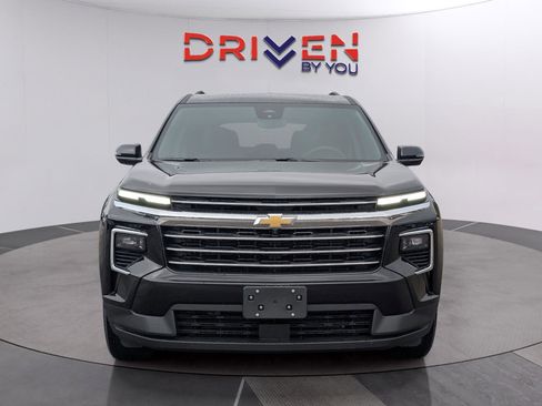 New 2026 Chevrolet Traverse LT w/ Driver Confidence Package image 8