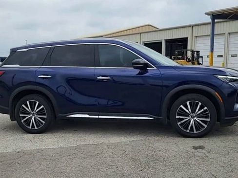 Used 2023 INFINITI QX60 Sensory w/ Vision Package image 9