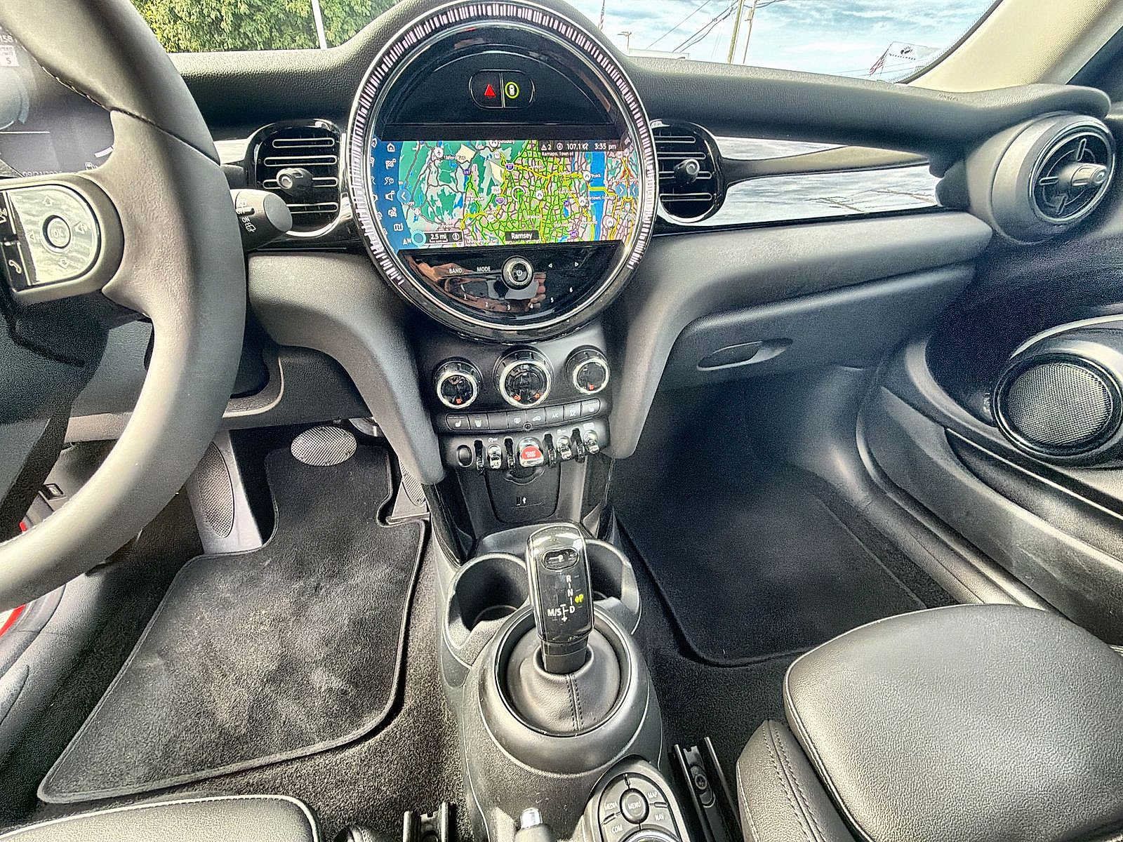 Used 2024 MINI Cooper S FWD image 24