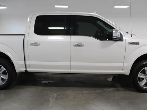 Used 2018 Ford F150 Platinum w/ Equipment Group 701A Luxury image 11