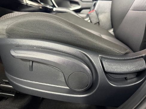 Used 2024 Kia Soul LX w/ Option Group 015 FWD image 24