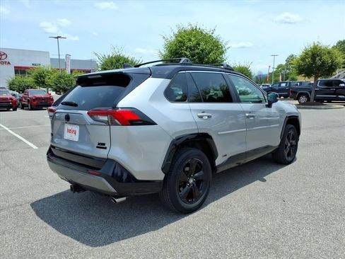 Used 2019 Toyota RAV4 XSE w/ Carpet Mat Package AWD/4WD image 4
