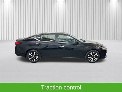 Used 2021 Nissan Altima 2.5 SV w/ SV Premium Package AWD/4WD image 7