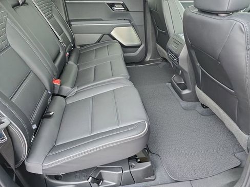 New 2024 GMC Sierra EV Denali image 27