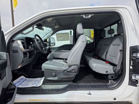New 2026 Ford F550 4x4 Supercab Super Duty image 33