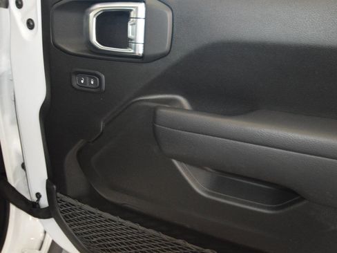 Used 2025 Jeep Wrangler Unlimited Sport S 4xe image 12