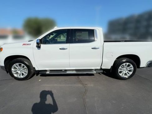 Used 2022 Chevrolet Silverado 1500 LTZ AWD/4WD image 5
