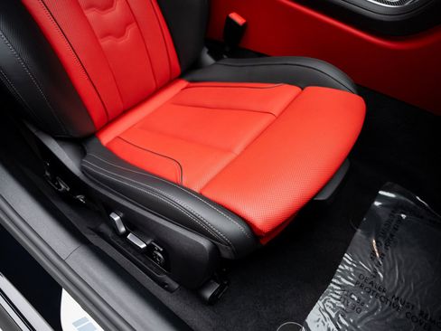 Used 2022 BMW M850i Gran Coupe xDrive w/ Driving Assistance Package image 63