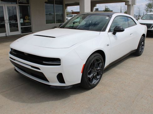 New 2026 Dodge Charger R/T w/ Blacktop Package AWD/4WD image 2