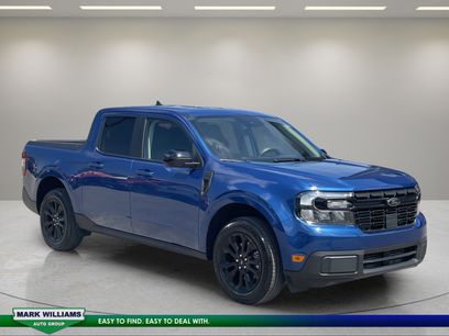 Used 2024 Ford Maverick Lariat w/ Black Appearance Package