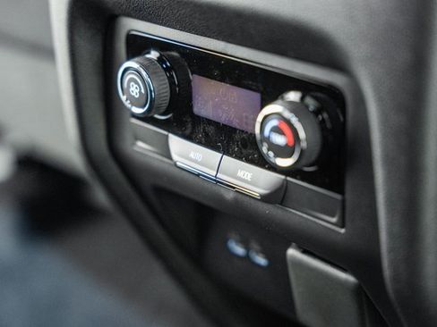 New 2026 Chevrolet Traverse Z71 w/ Enhanced Driving Package image 36