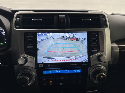 Used 2021 Toyota 4Runner Limited image 25
